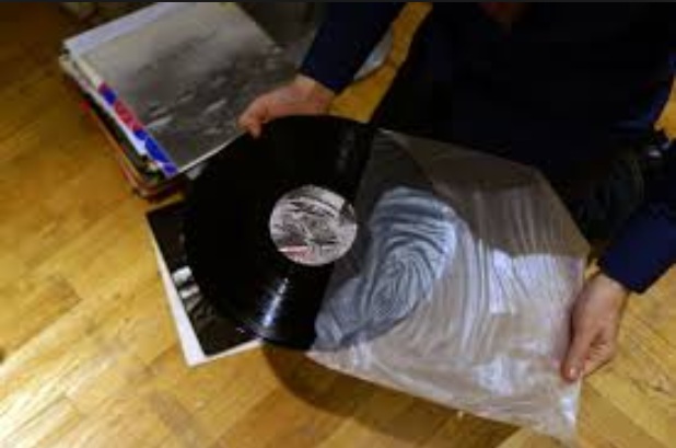 Penjualan Piringan Hitam di Inggris Pecahkan Rekor 