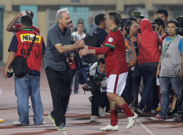 Riedl Bakal Dipecat, Gonzales Ogah Komentar