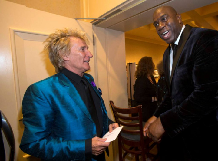 Rod Stewart Siapkan 10 Lagu Untuk Album Baru