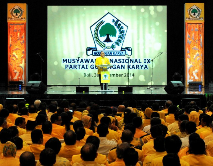 Pertaruhan Masa Depan Golkar