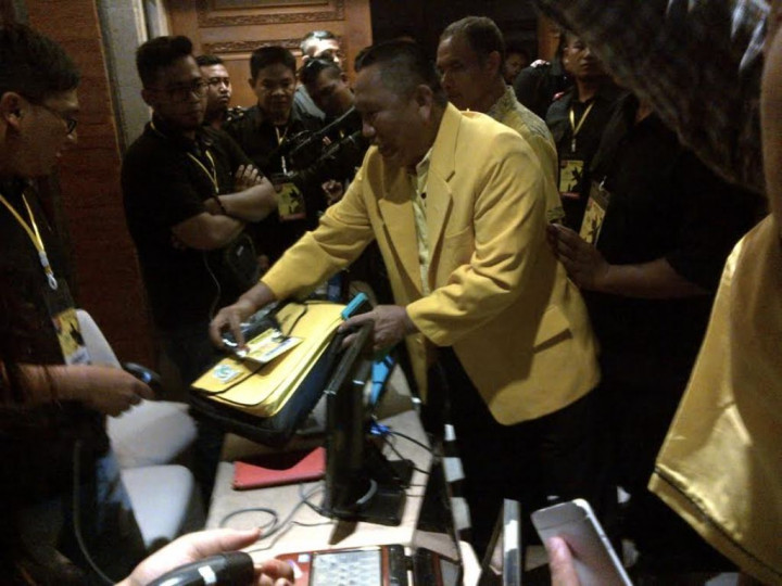 'Angkat Koper' dari Munas, Pengurus DPD I Papua: Saya Siap Dipecat