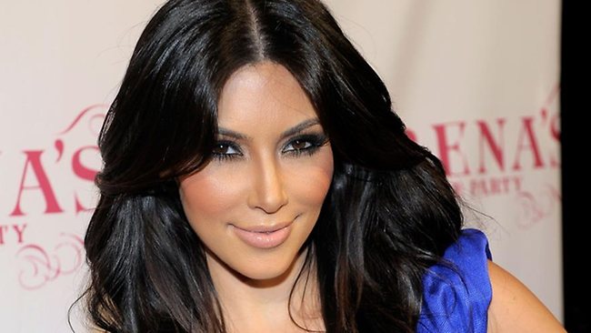 Kim Kardashian Divonis Dokter Tak Bisa Hamil Lagi 