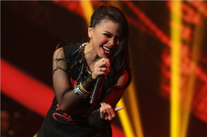 Ini Cara Tantri Kotak Urus Suami