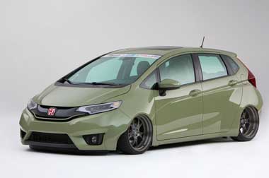 Honda Fit Edisi Kylie Tjin jadi <i>Show Stopper</i>   