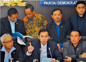 Khianat, Ibas Sebut Golkar tak Beretika