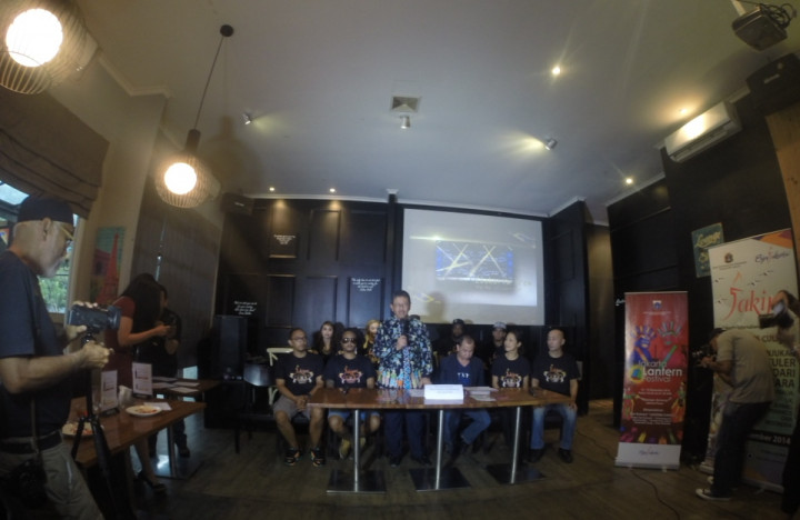 Satpol PP Juga Berkeliaran di Jakarta International Performing Art 