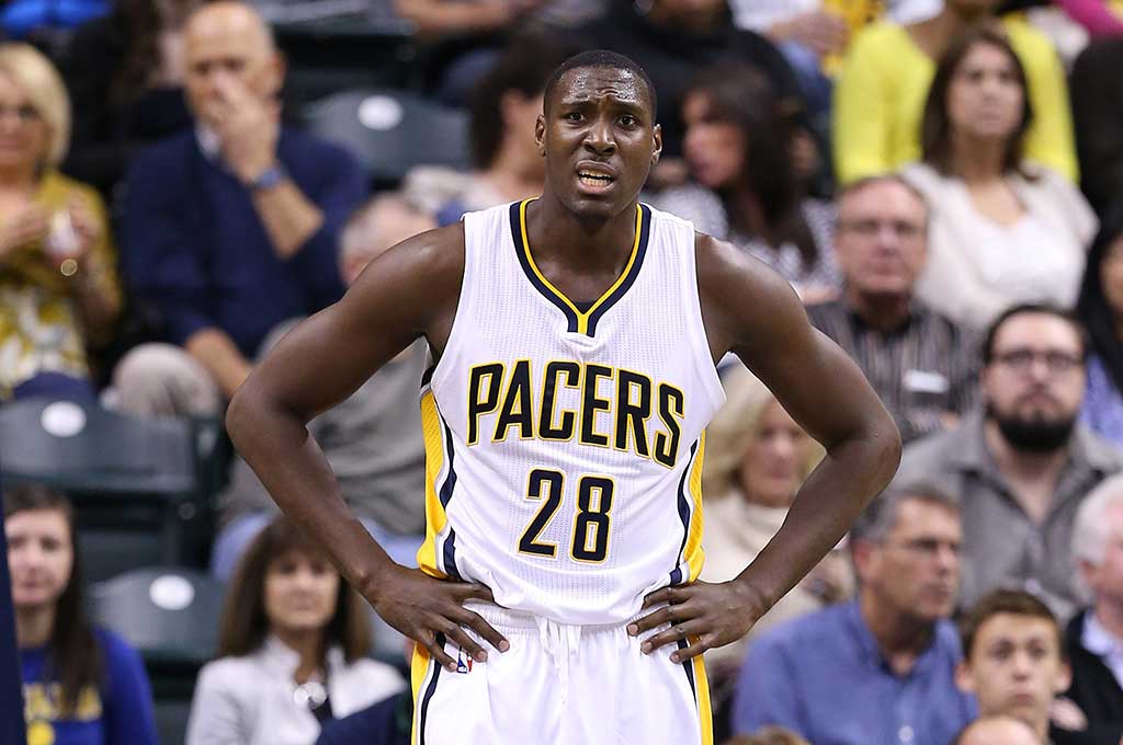 Center Pacers Mahinmi Absen Delapan Pekan