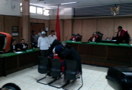 Divonis 20 Tahun Penjara, Assyifa Histeris