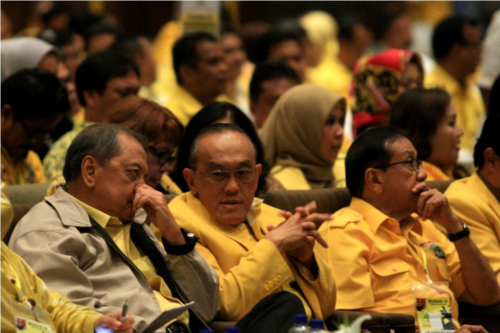 Ketua Umum Golkar Serukan Dukung Pilkada Langsung