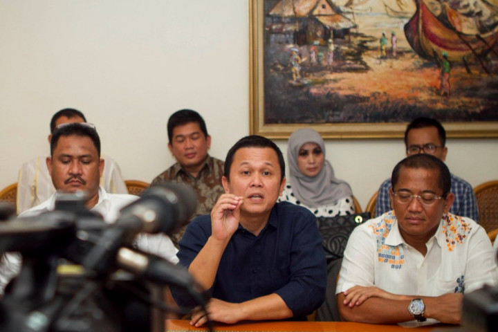 Berbalik Dukung Perppu Pilkada Langsung, ARB Harus Dipecat  