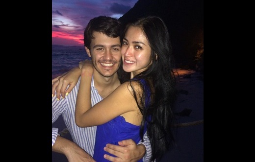 Beredar Foto Bukti Pernikahan Jessica & Ludwig 