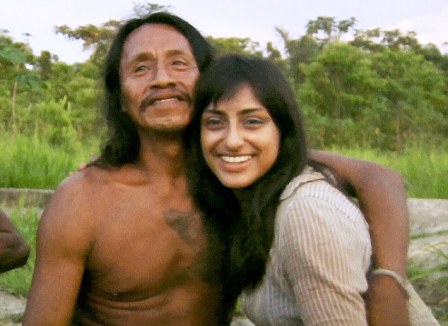 Wanita Cantik Ini 'Menikah' dengan Prajurit Suku Pedalaman Amazon 