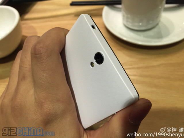 OnePlus Dikabarkan akan Rilis OnePlus One Mini 