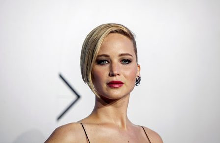 Jennifer Lawrence Pacari Sutradara?