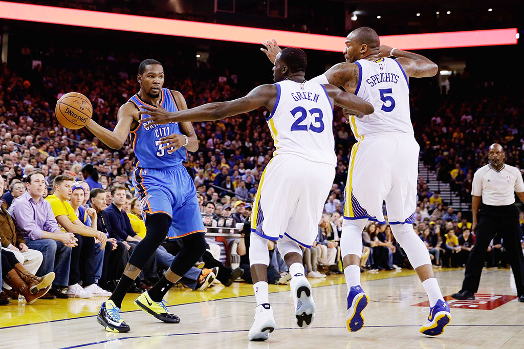 Warriors Taklukkan Thunder 114-109