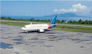 Maskapai tak Infokan Penutupan Bandara Babullah, Penumpang Kecewa