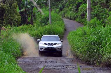 <i>Drive and Feel</i>: All New X-Trail 2.5 CVT, Layak jadi Andalan 