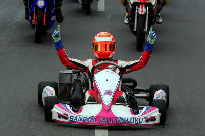 Juara Gokart Asia Pawai Keliling Kota Ambon