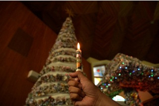 Banser NU dan Pemuda Muhammadiyah Jaga Natal di Banyumas