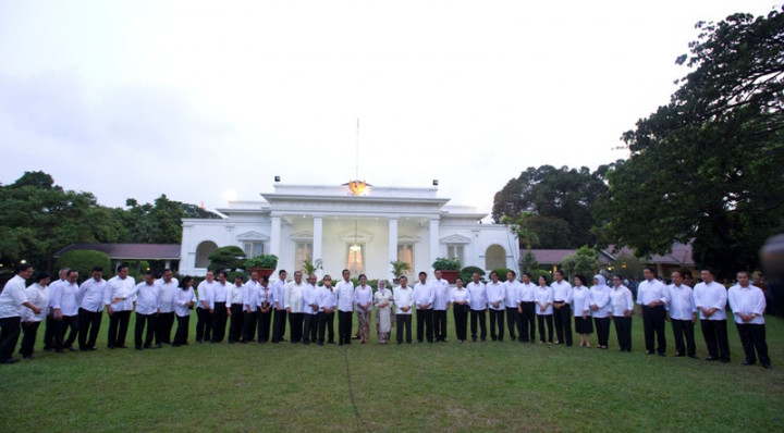 PDIP Dorong <i>Reshuffle</i> Menteri Malas