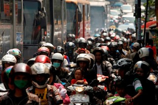 Jalan ke Ragunan Macet Parah