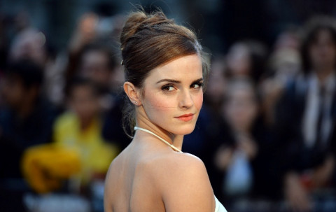 <i>Wohoo!</i> Emma Watson Bugil di Film Terbaru
