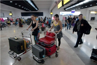 Libur Natal, Jumlah Penumpang Pesawat di Soetta Dekati 200 Ribu 