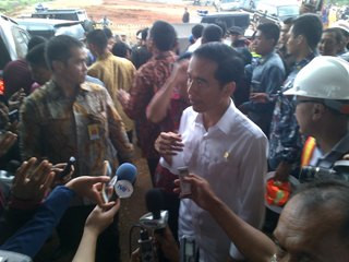  Jokowi Mau Tol Cikampek-Palimanan Rampung sebelum Lebaran