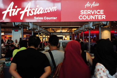 AirAsia QZ8501 Hilang, Kemlu Turunkan Tim Khusus