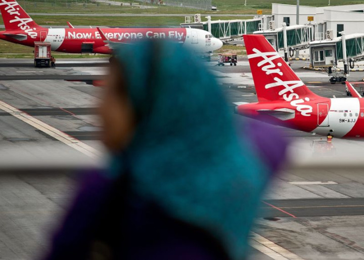 Fokus Pencarian AirAsia QZ8501 ke Arah Selatan Kalimantan