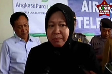 Pagi-Pagi, Wali Kota Surabaya Datangi <i>Crisis Centre</i>