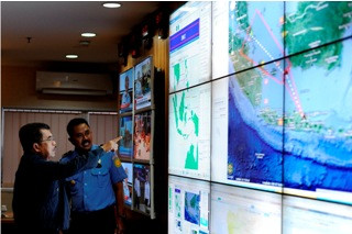 Areal Pencarian AirAsia QZ8501 di Belitung Timur Diperluas