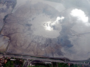 Pemerintah Gunakan Dana Cadangan untuk Ganti Rugi Korban Lapindo