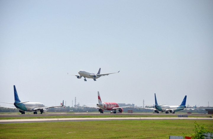 Bersama AirAsia QZ8501, Ada Tujuh Pesawat Lain Melintas