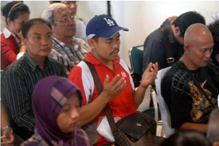 Anak Jalanan Surabaya Berdoa untuk Keselamatan AirAsia
