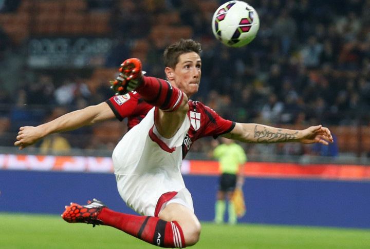Resmi, Atletico Pinjam Fernando Torres