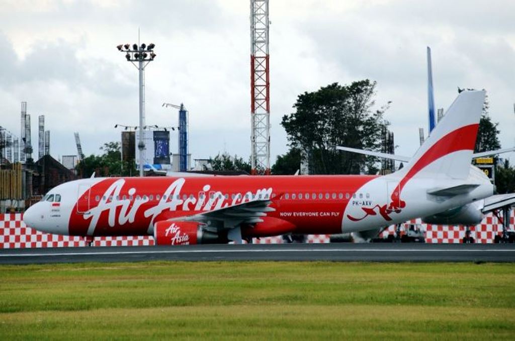 Pilot Deteksi Masalah AirAsia  Thailand Balik ke Bandara 