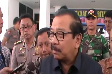 Gubernur Jatim: Kita Antar Semua Jenazah ke Rumah 