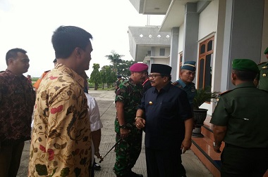 Berduka, Gubernur Jatim Minta tak Ada Kembang Api di Malam Tahun Baru