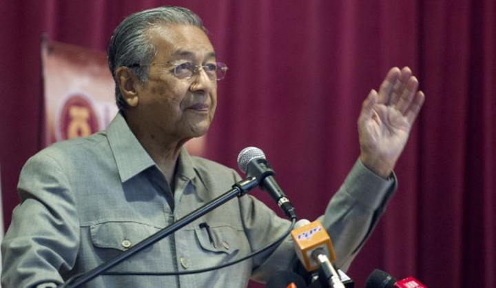 Bersimpati untuk QZ8501, Mahathir Kritik Boeing   