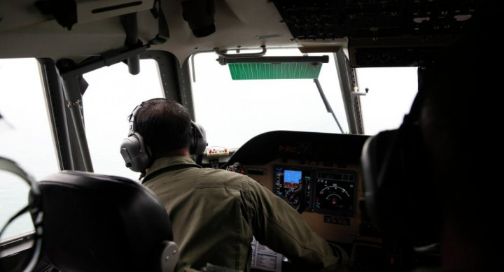 Rusia Kirim Dua Pesawat Bantu Pencarian AirAsia QZ8501