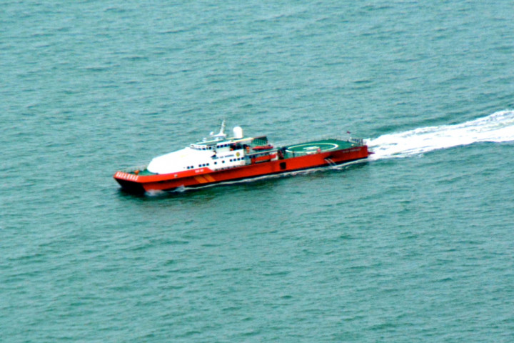 SKK Migas Angkut BBM Evakuasi AirAsia Pakai Kapal Conoco Phillips