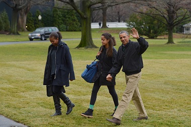 Liburan Berakhir, Obama Kembali ke Washington