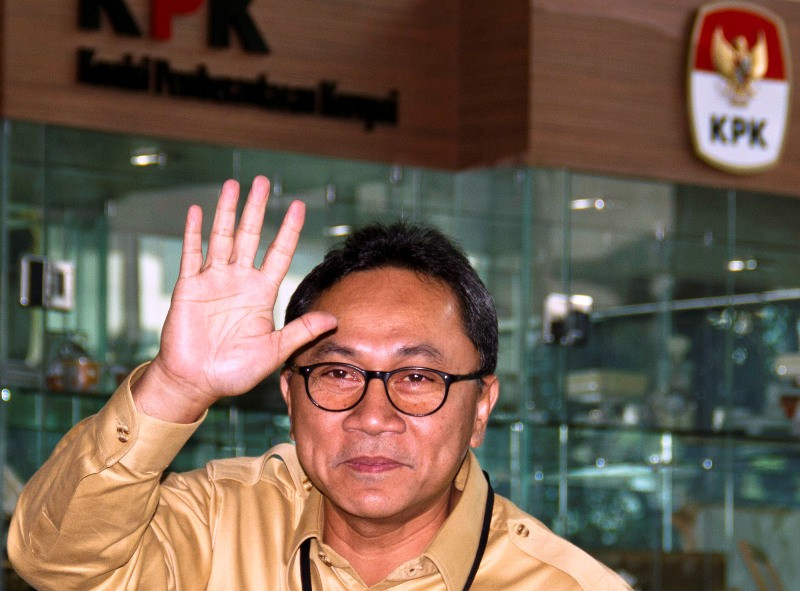 Zulkifli Hasan saat memenuhi panggilan pemeriksaan di KPK. (foto: Antara)