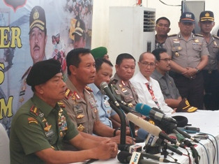 AS Keluarkan <i>Travel Warning</i>, Kapolri Jamin Surabaya Aman