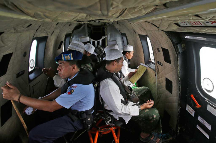 Doa Tokoh Agama untuk Penumpang QZ8501  