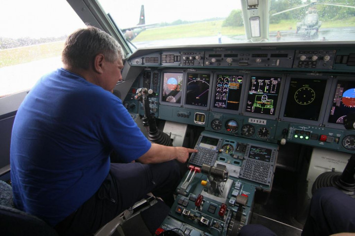 Tim Rusia Belum Temukan Lokasi Kotak Hitam AirAsia QZ8501 