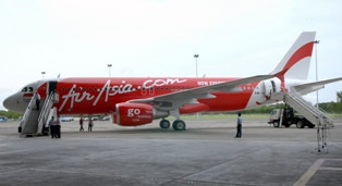 OJK: Asuransi Pesawat AirAsia Bisa Capai USD50 Juta-USD100 Juta 