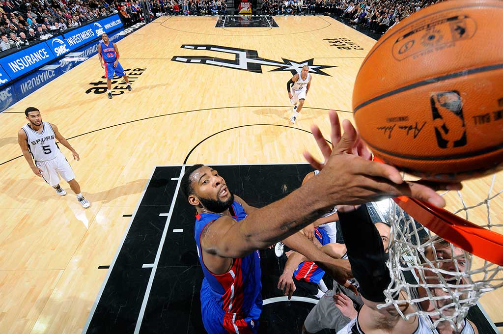 Piston Menang Tipis Atas Spurs 105-104