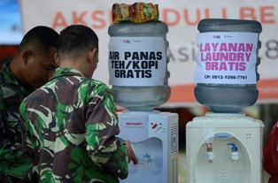 Makanan Gratis Atas Nama Kemanusiaan di Pangkalan Bun